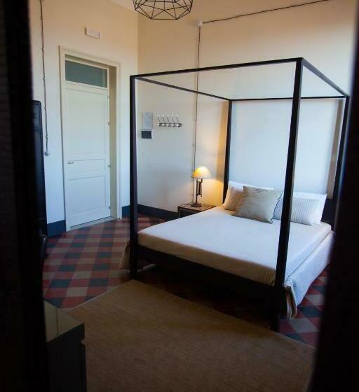 스탠다드 룸 킹사이즈 침대, Le Stanze Del Capostazione