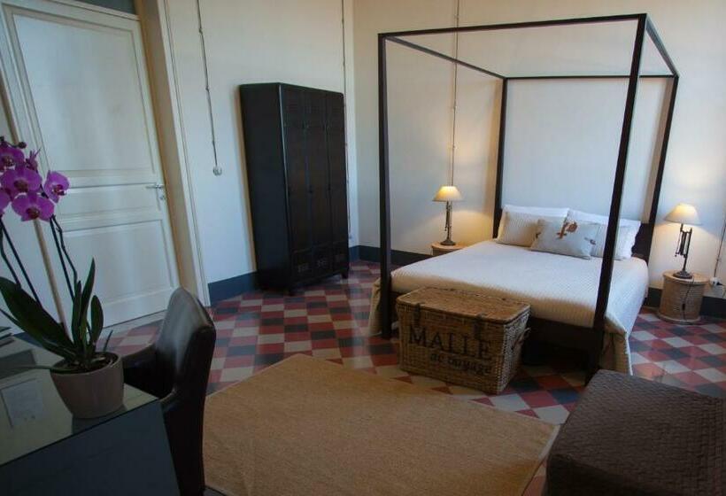 스탠다드 룸 킹사이즈 침대, Le Stanze Del Capostazione