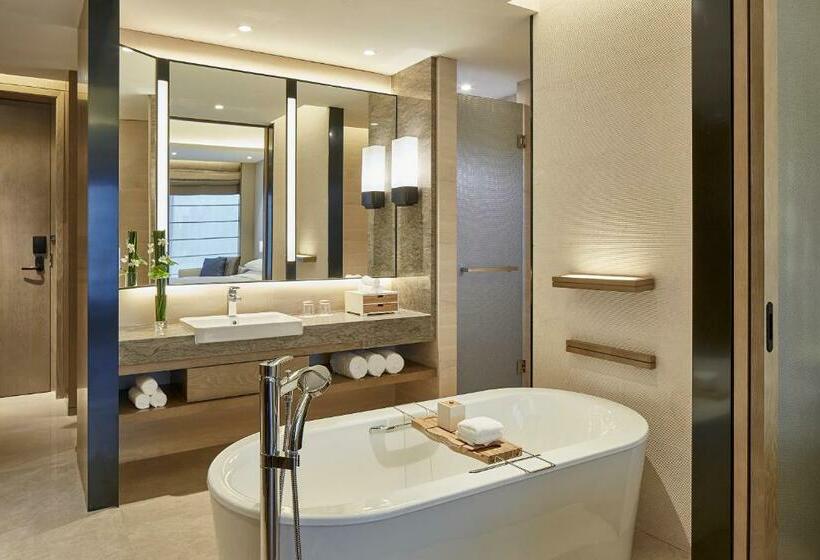 이그제큐티브 룸 킹사이즈 침대, Hangzhou Marriott Hotel Qianjiang