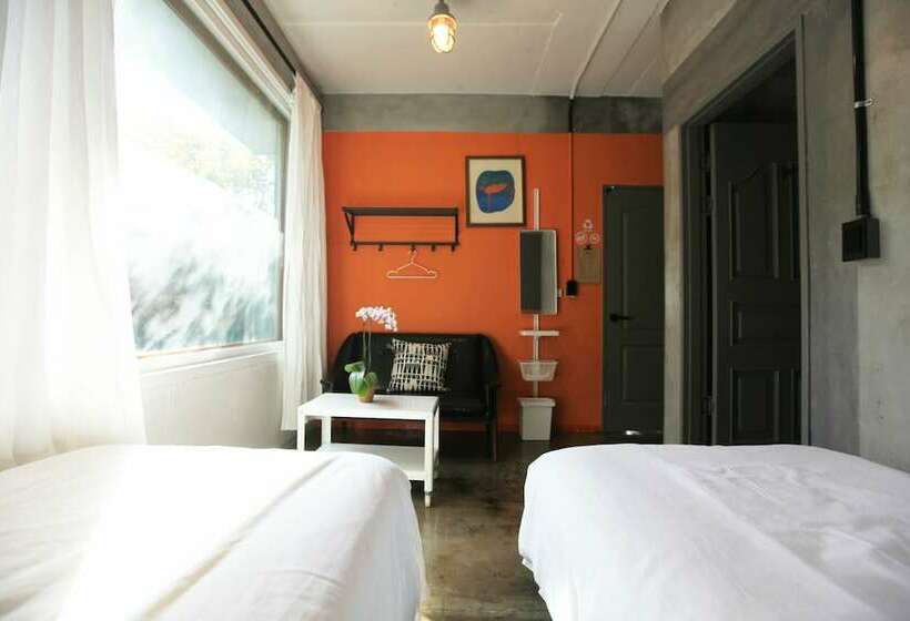 Люкс Вид на Сад, Hongdae Guesthouse Pajamaparty   Hostel