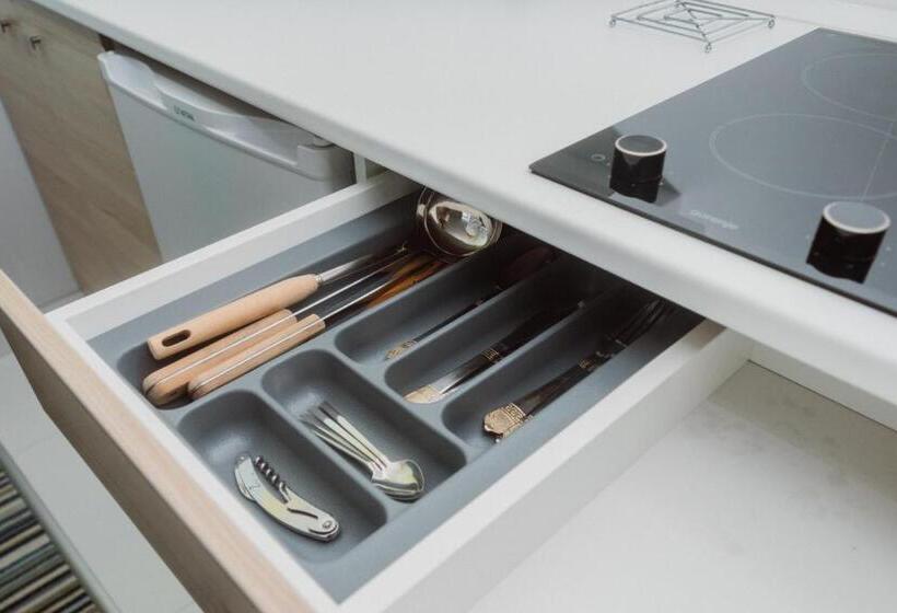 سوییت خانوادگی, Aparthotel Tangerine