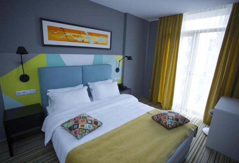 سوییت خانوادگی, Aparthotel Tangerine