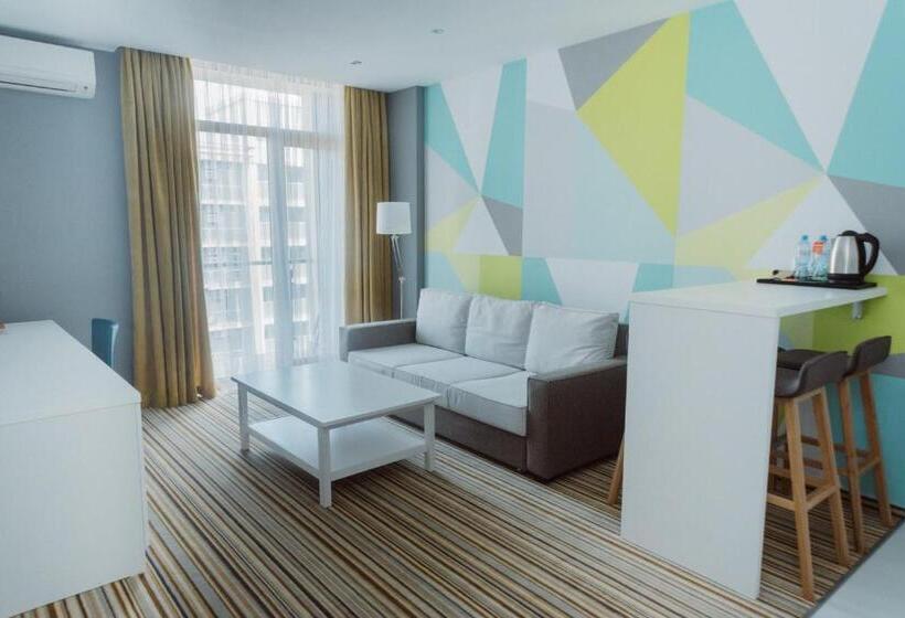 سوییت خانوادگی, Aparthotel Tangerine