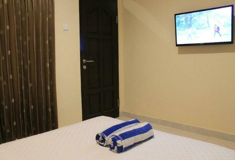 Номер Стандарт с Балконом, Chillin Kuta Homestay