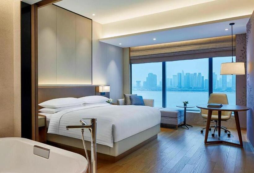 이그제큐티브 룸 킹사이즈 침대, Hangzhou Marriott Hotel Qianjiang