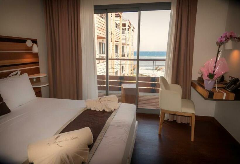 Cameră Superioară, Le Battant Des Lames