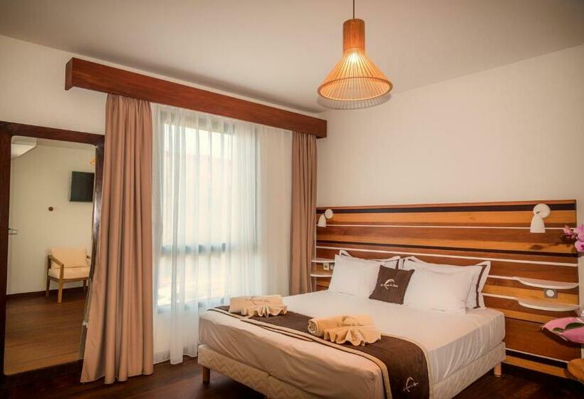 Cameră Standard, Le Battant Des Lames