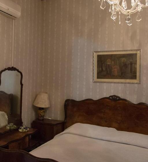 סוויטה דלוקס, Letizia