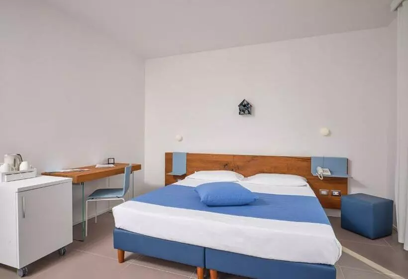 スーペリアールーム, Felix Hotels   Hotel Residence Porto San Paolo