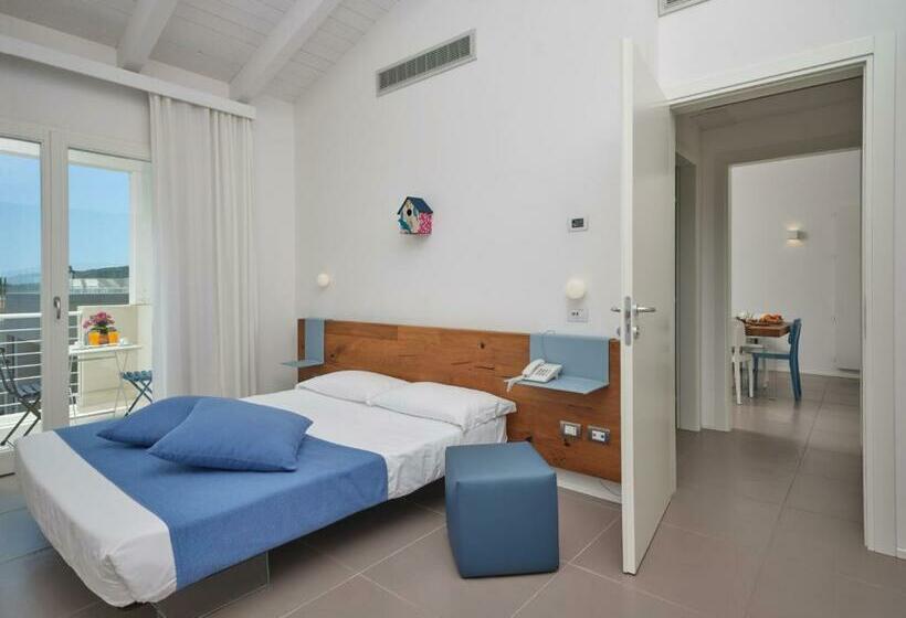 דירת חדר משפחתית, Felix Hotels   Hotel Residence Porto San Paolo