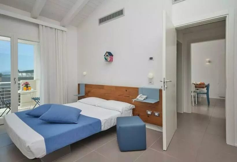 １ベッドルームファミリーアパートメント, Felix Hotels   Hotel Residence Porto San Paolo