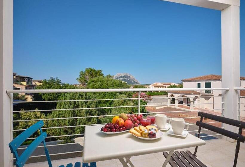 דירת חדר משפחתית, Felix Hotels   Hotel Residence Porto San Paolo