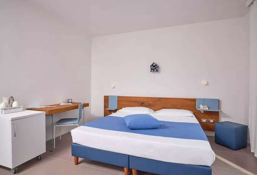 スーペリアールーム, Felix Hotels   Hotel Residence Porto San Paolo