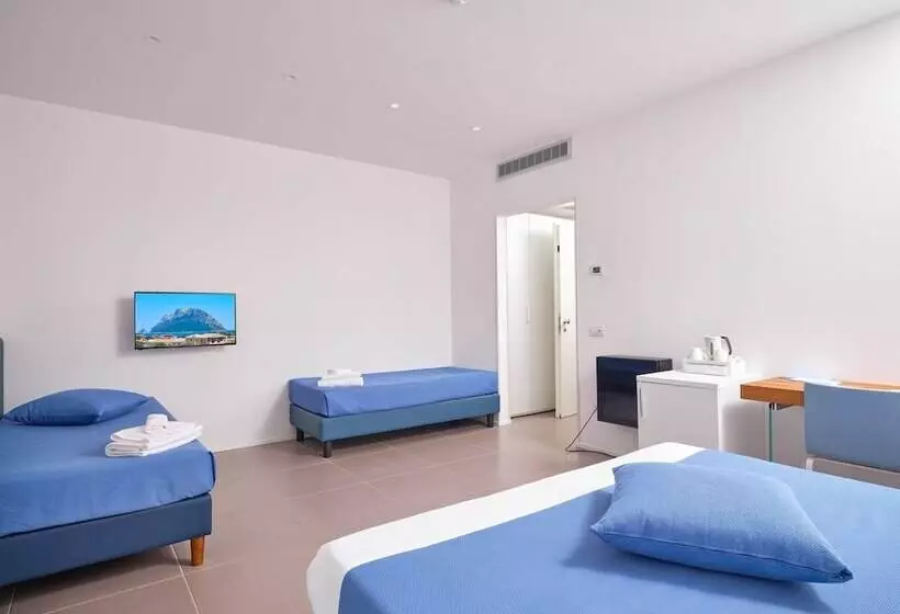 コンフォートワンルーム, Felix Hotels   Hotel Residence Porto San Paolo