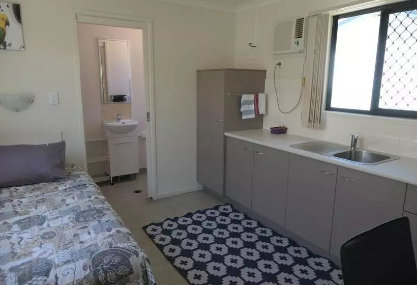 اتاق استاندارد یک نفره, Mt Isa City Motel