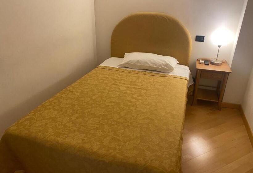 اتاق لوکس یک تخته, Gatto Bianco Le Dimore