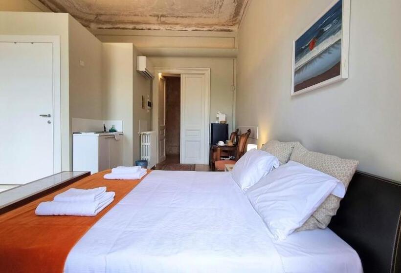 سوئیت با تخت بزرگ, Le Saline Luxury Guest House