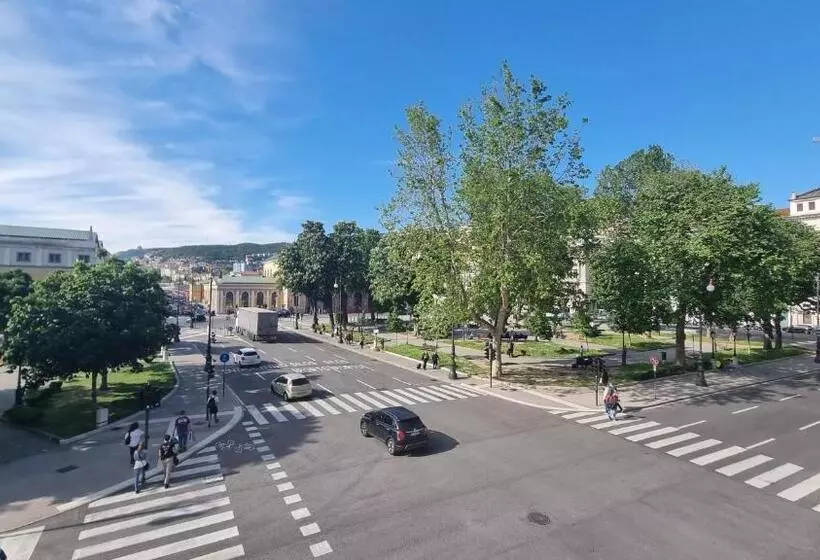 سوییت جونیور لوکس, Le Saline Guest House