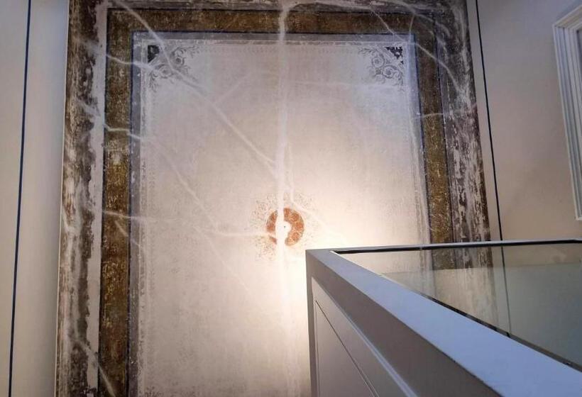 اتاق لوکس سه تخته, Le Saline Luxury Guest House