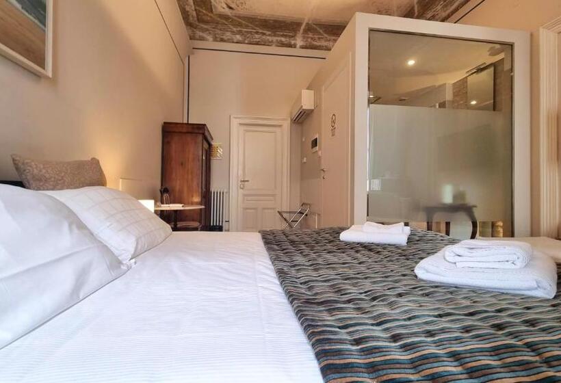 اتاق لوکس سه تخته, Le Saline Luxury Guest House