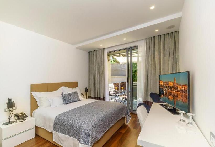 스탠다드 룸 가든 전망, Oasis Life