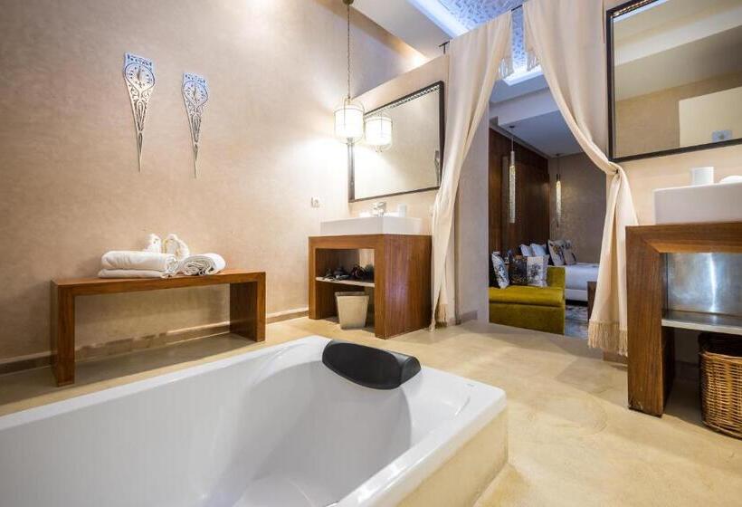 سوییت, Riad Houma