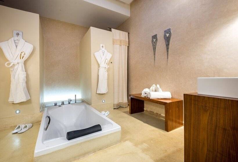 سوییت, Riad Houma