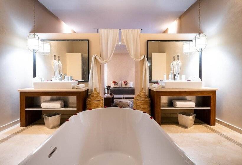 سوییت, Riad Houma