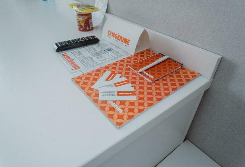 اتاق استاندارد با چشم‌انداز دریا, Aparthotel Tangerine