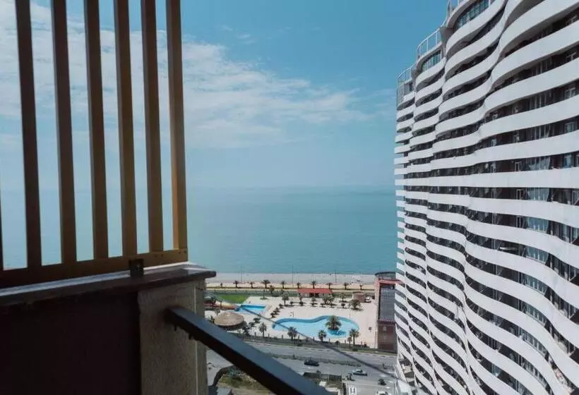 اتاق سه نفره دلوکس با چشم‌انداز دریا, Aparthotel Tangerine