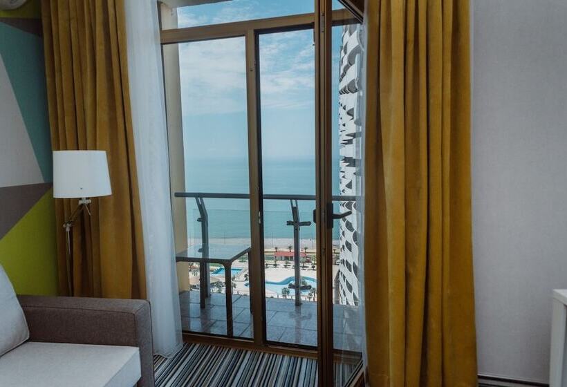 اتاق خانوادگی با چشم‌انداز دریا, Aparthotel Tangerine