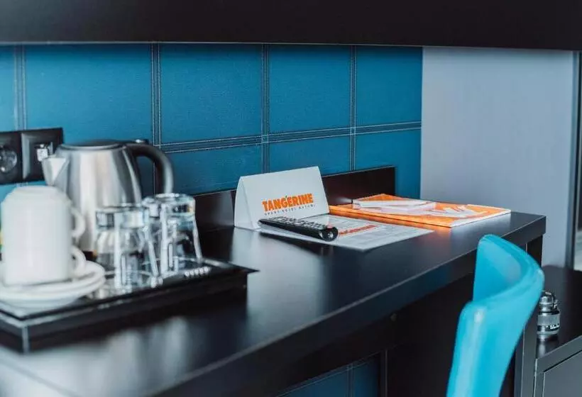 اتاق سه نفره دلوکس با چشم‌انداز دریا, Aparthotel Tangerine
