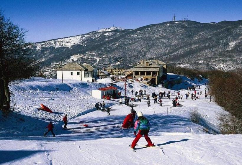 דירת חדר, Archontiko Michael Pelion