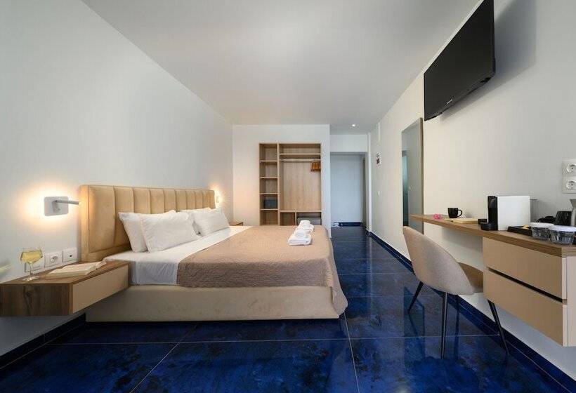 סוויטת ג'וניור נוף לים, Ninos Grand Beach Resort