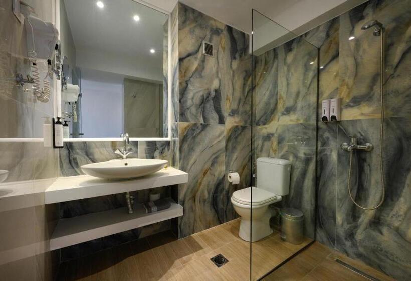 סוויטה נוף לים, Ninos Grand Beach Resort