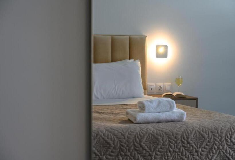 חדר סטנדרט נוף לגינה, Ninos Grand Beach Resort