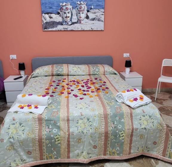 スタンダードトリプルルーム, Sole Nascente