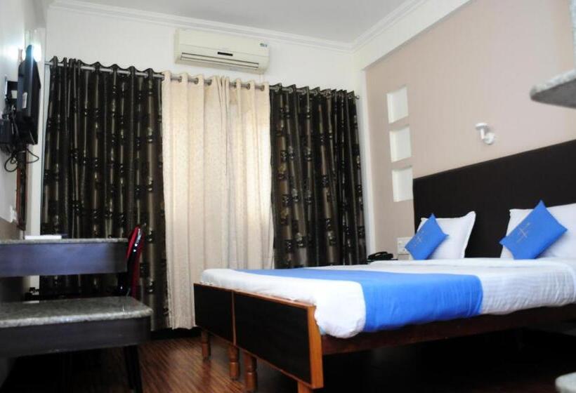 غرفة ديلوكس, Hanuman