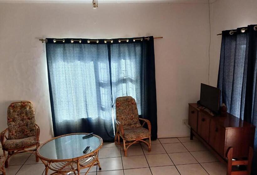 חדר דלוקס, Coega Harbour View Guesthouse