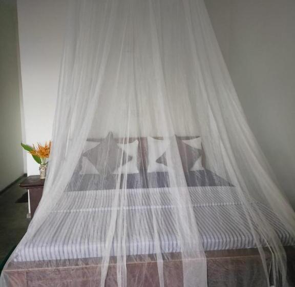 디럭스 룸, Sea Garden Beach Resort