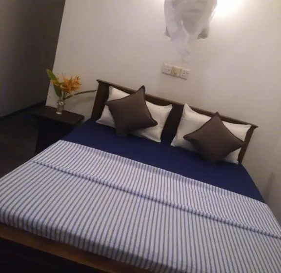 اتاق لوکس, Sea Garden Beach Resort