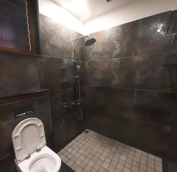 חדר סטנדרט עם מיטת קינג, Biranji Aqua Retreat