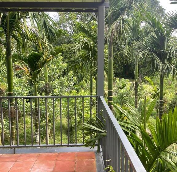 סוויטה עם ג'קוזי, Biranji Aqua Retreat