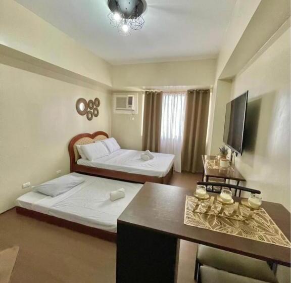استودیوی لوکس, Condo Near Ateneo And Royal Mandaya