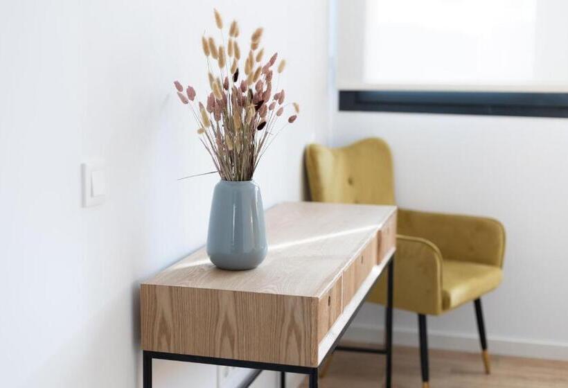 آپارتمان لوکس 1 خوابه, Dormforyou Arena Delux