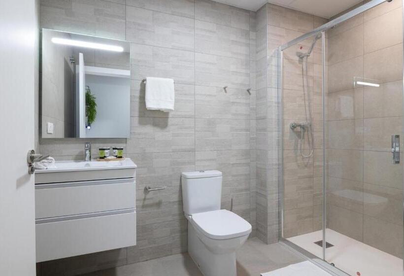 آپارتمان لوکس 1 خوابه, Dormforyou Arena Delux