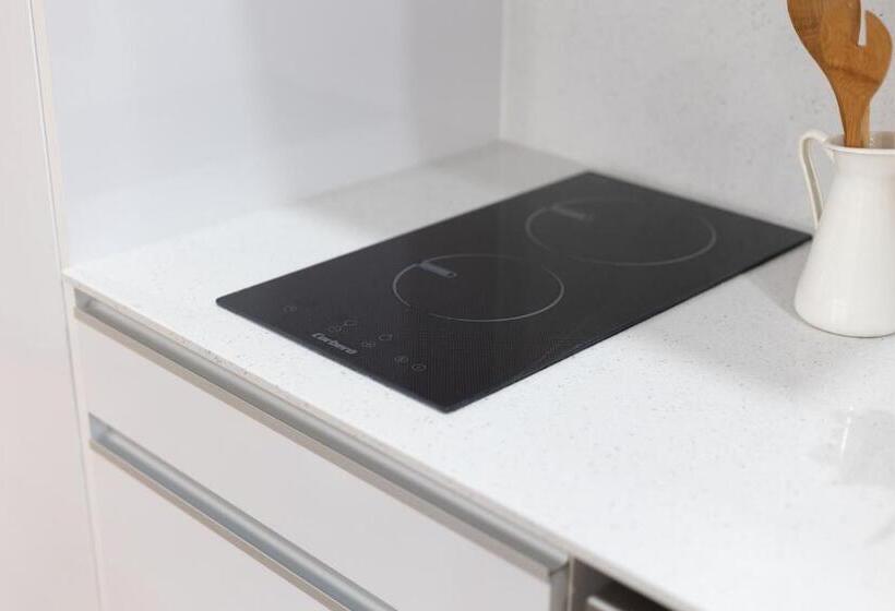 آپارتمان لوکس 1 خوابه, Dormforyou Arena Delux