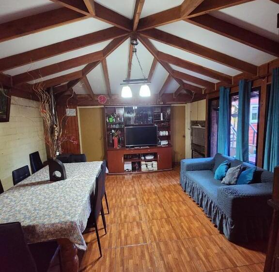 غرفة كلاسيكية ثلاثية, Hospedajes El Bosque