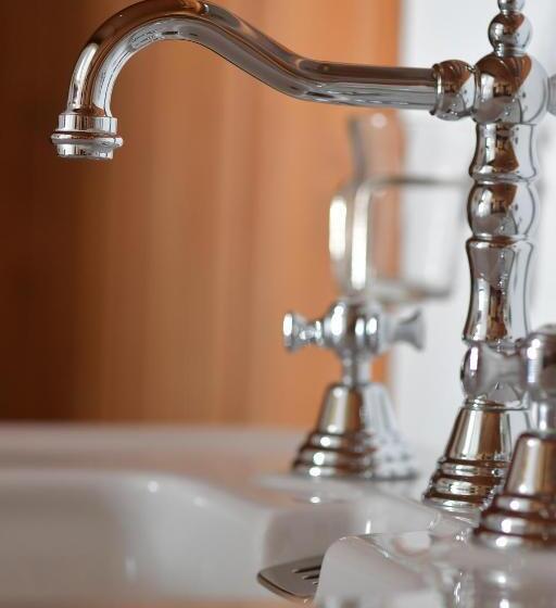 חדר משפחתי, Casa Fausta Capaul