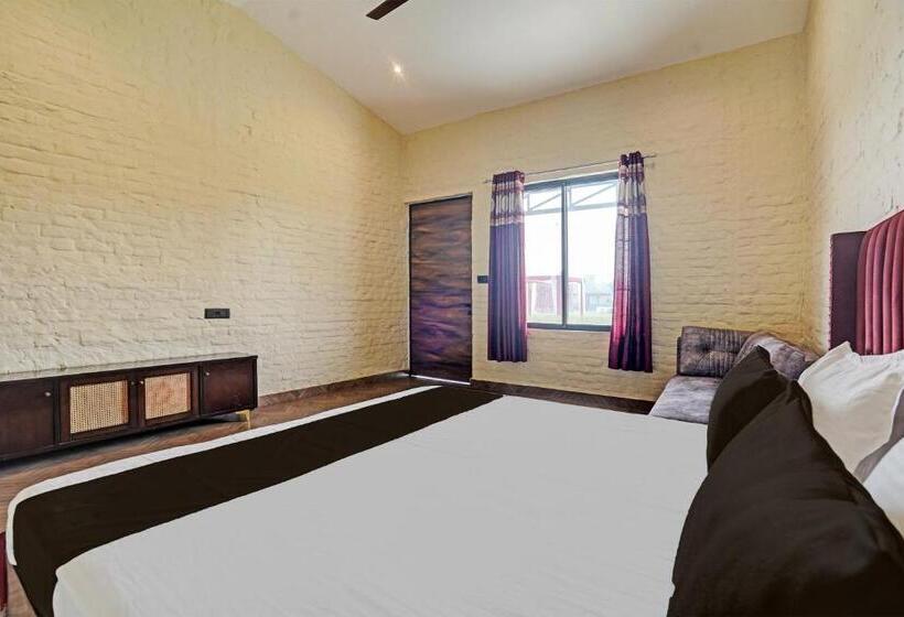 غرفة كلاسيكية ثلاثية, Flagship Govind Dham Hotel And Resort